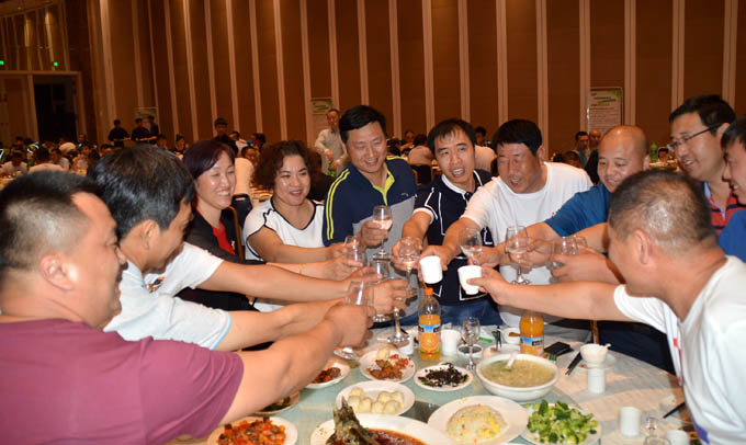 2016冀金豹全无油机新品发布会